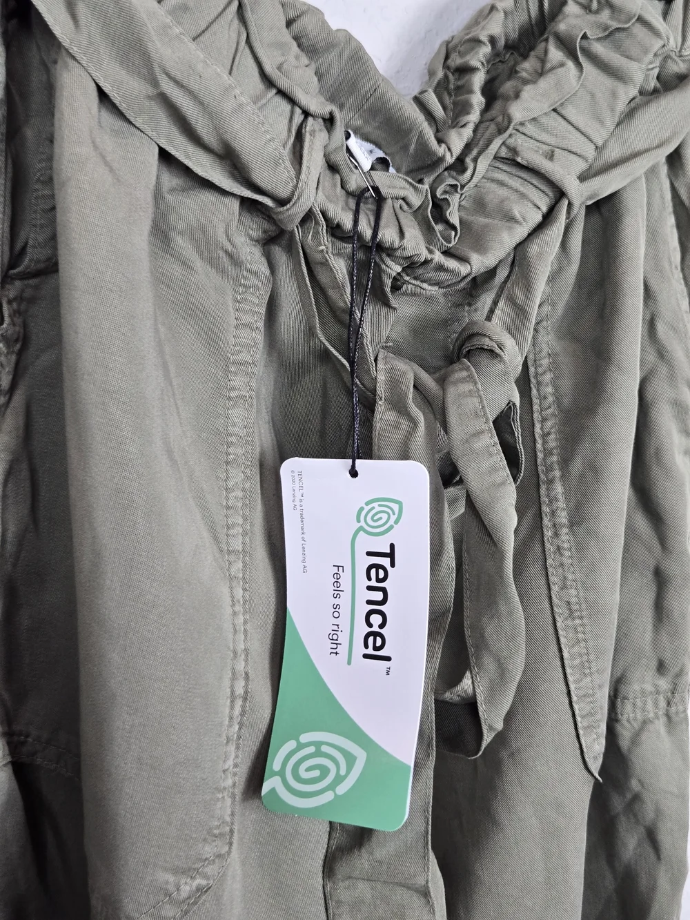 NWT Love Tree TENCEL Paperbag Tie Waist Jogger Pants Sage Green Size S Boho